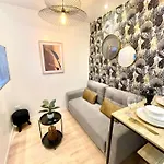 Chic Oasis In Lägenhet Rouen